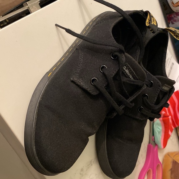 Doc Marten Santanita shoes - Picture 2 of 7